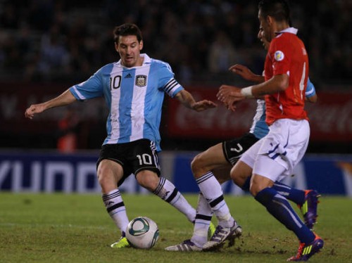 Messi-a-punto-de-definir