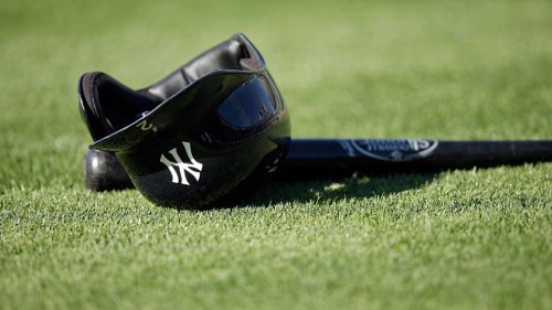 yankees-helmet-121316-usnews-getty-ftr_1xcguftnitmkl1089utpq03lir